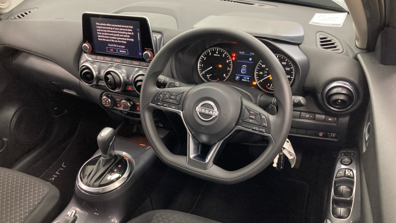Nissan Juke 1.0 DiG-T 114 Acenta 5dr DCT Petrol Hatchback